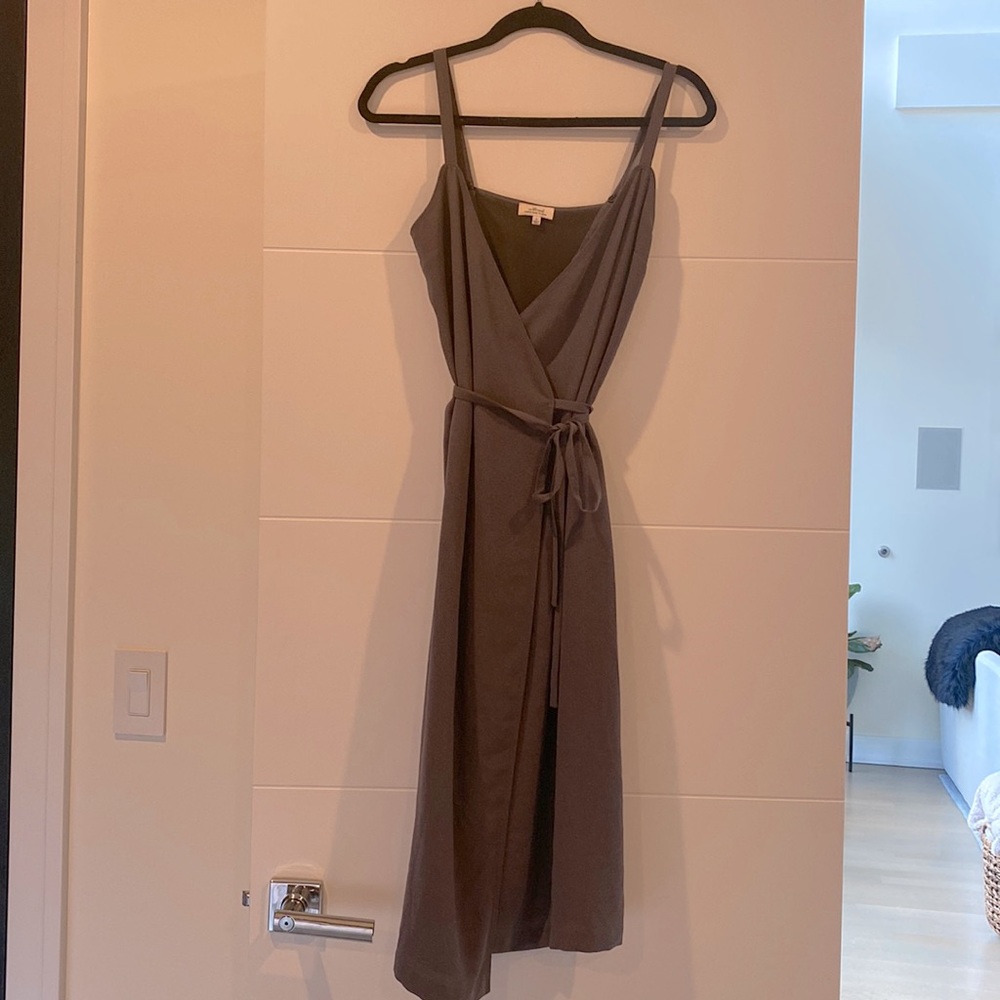 Aritzia Wilfred Astere Wrap Dress Charcoal Size Small